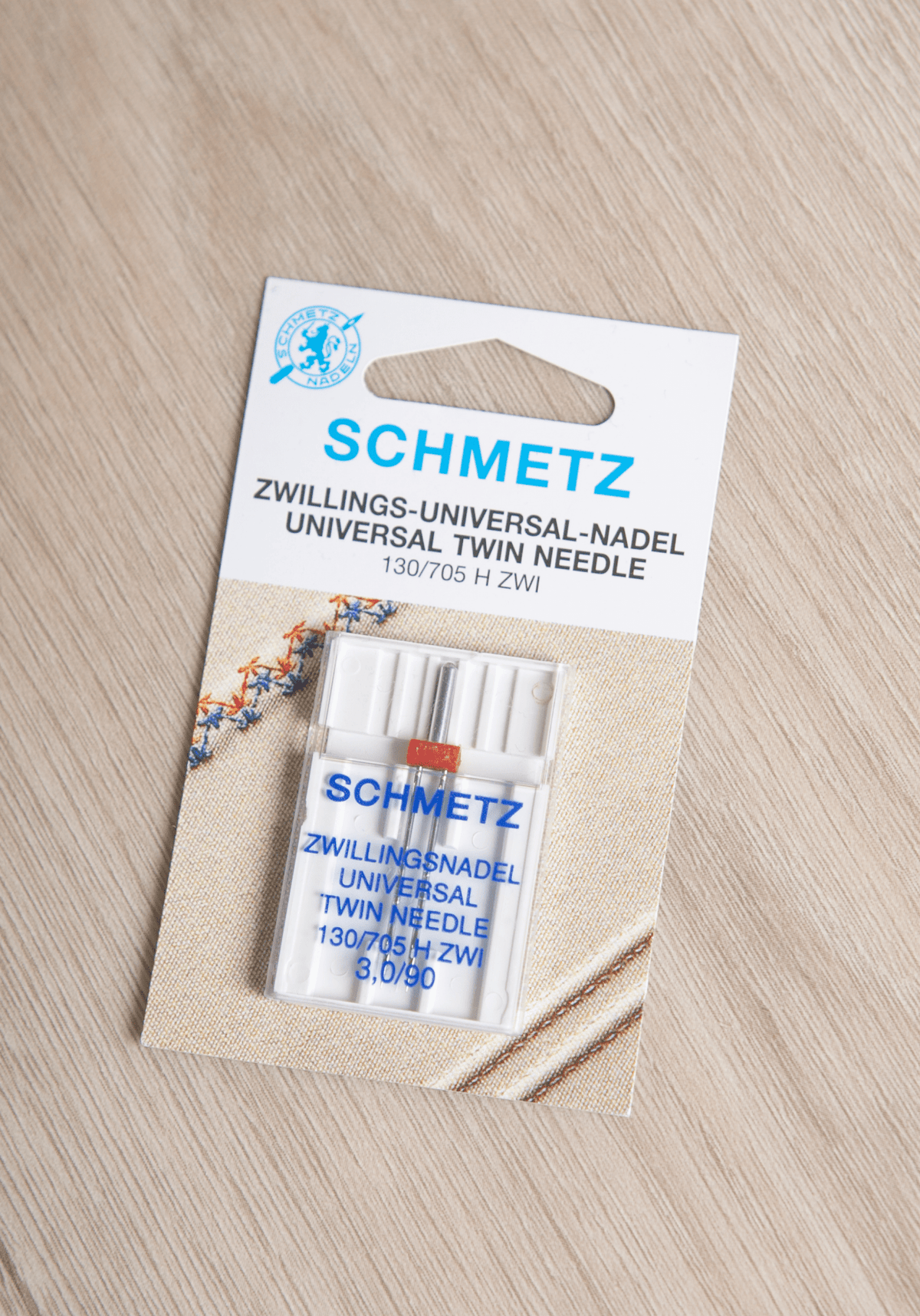 Aiguille Universelle Jumelée SCHMETZ – 3,0/90 ou 6,0/100 - Maison Fauve