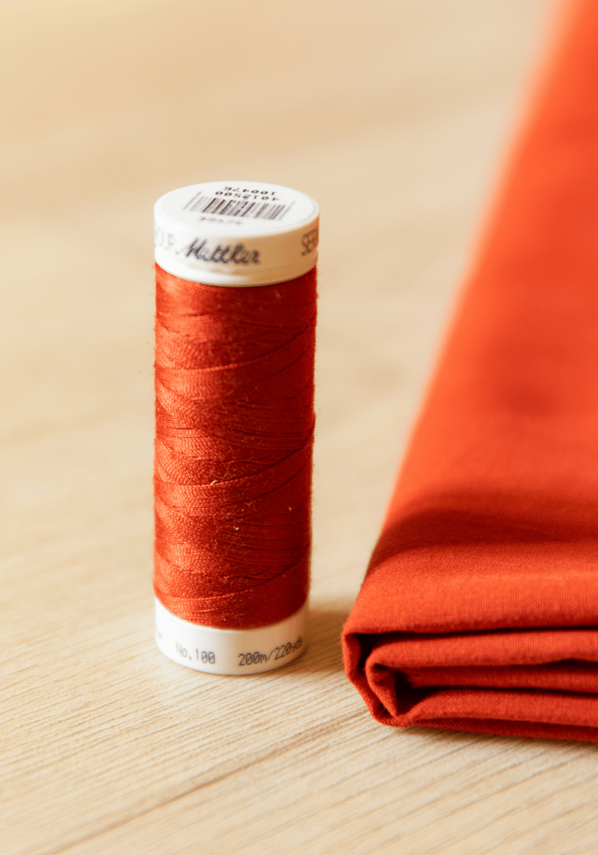 Bobine fil à coudre 200m - Plusieurs coloris - Maison Fauve