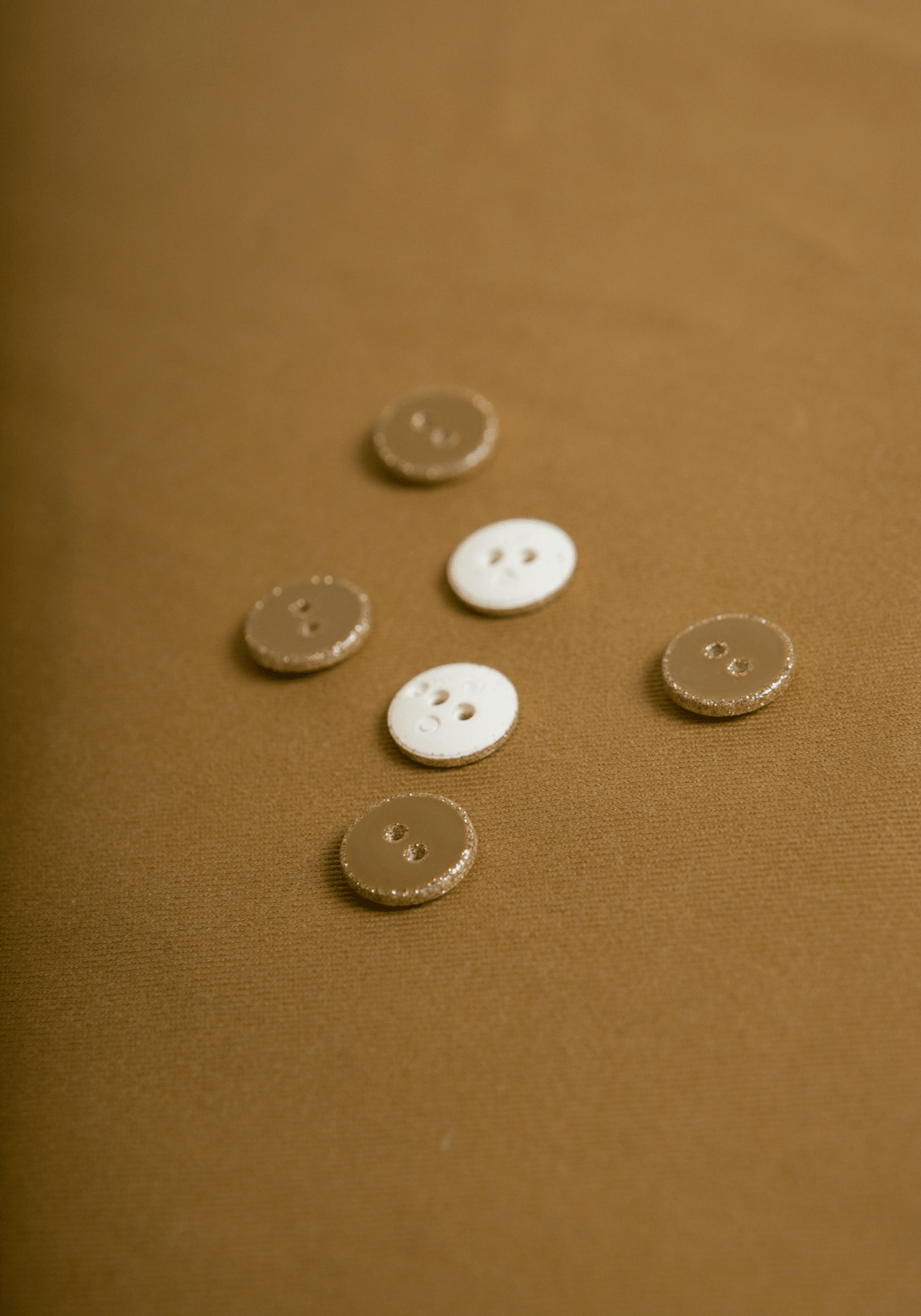 Bouton à paillettes dorées 12 mm - Plusieurs couleurs - Maison Fauve