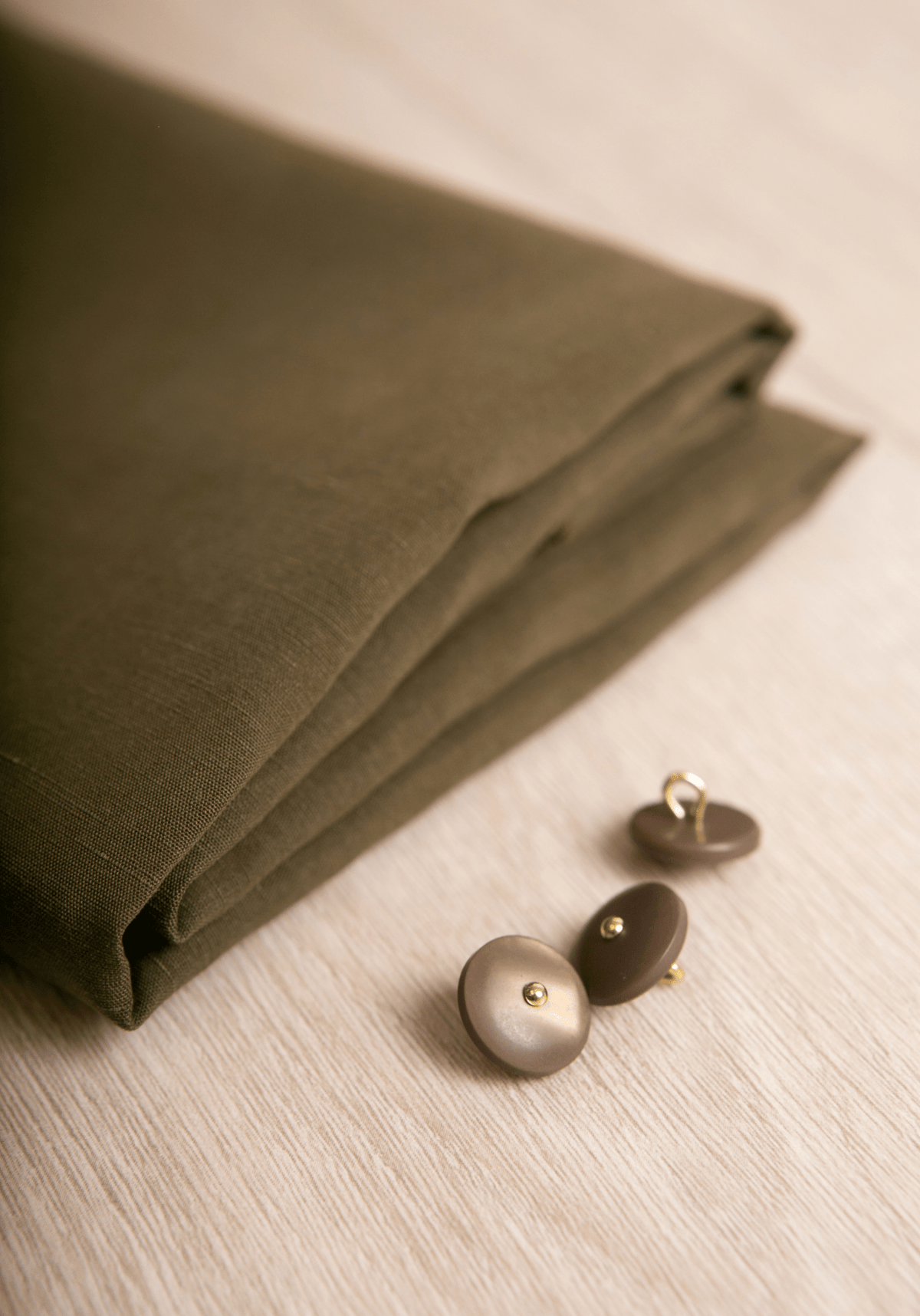 Bouton à queue en nacre Wink Mat - 12 ou 15 mm - Plusieurs coloris - Maison Fauve