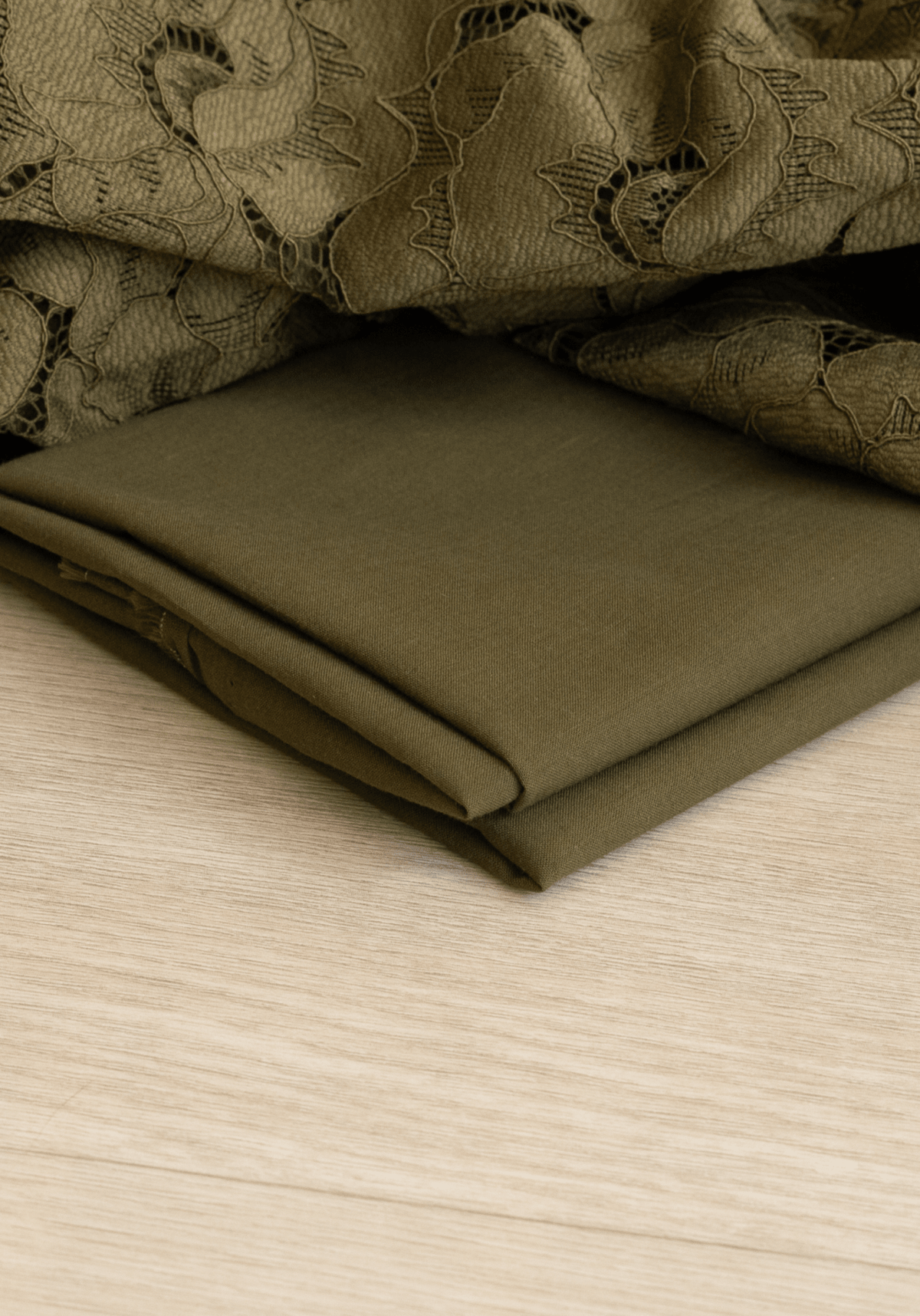 COUPON 150 cm - Tissu voile de coton - vert Mousse - Maison Fauve