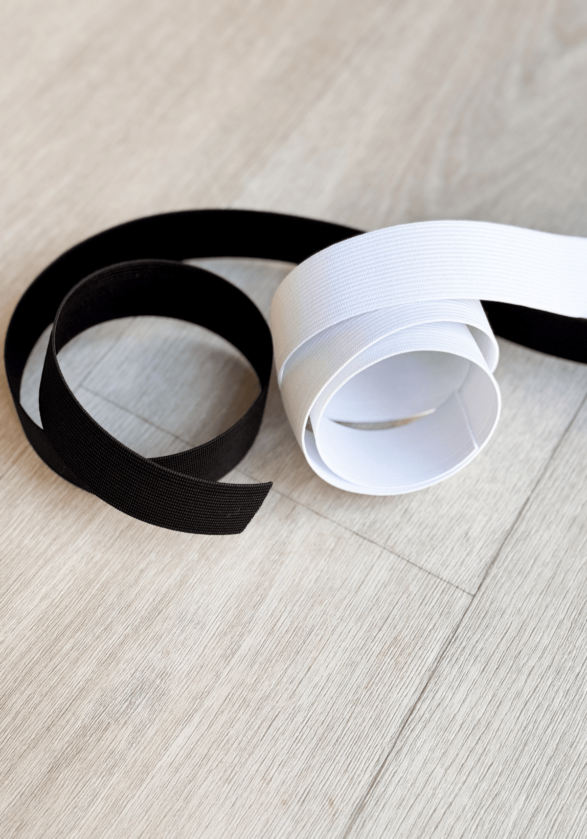 Élastique maille bracelet largeur 30 mm - Vendu par centimètre - Blanc ou Noir - Maison Fauve