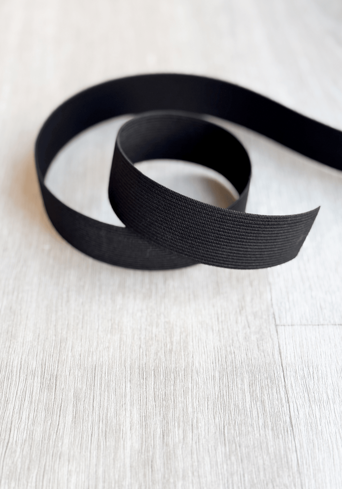 Élastique maille bracelet largeur 30 mm - Vendu par centimètre - Blanc ou Noir - Maison Fauve