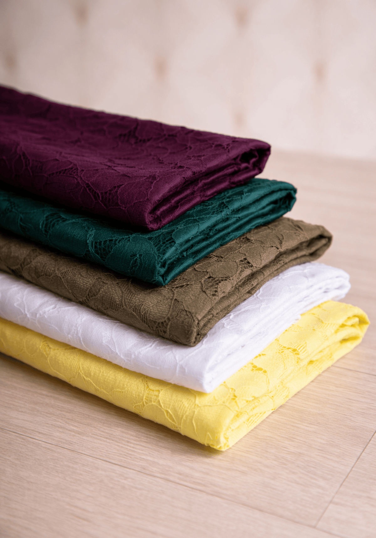 Tissu dentelle florale Daphné - Plusieurs coloris - Maison Fauve