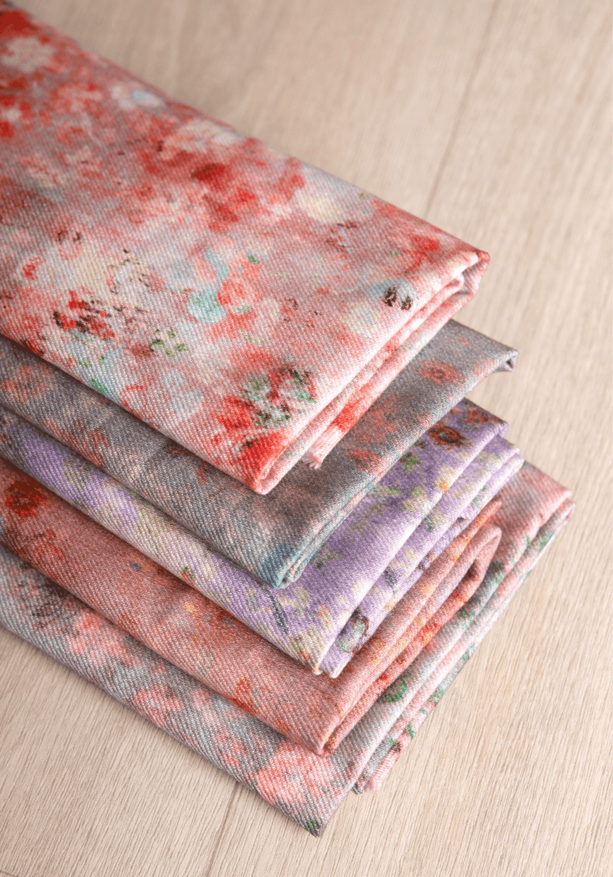 Tissu gabardine de coton imprimée Ghost Flower - Plusieurs coloris - Maison Fauve