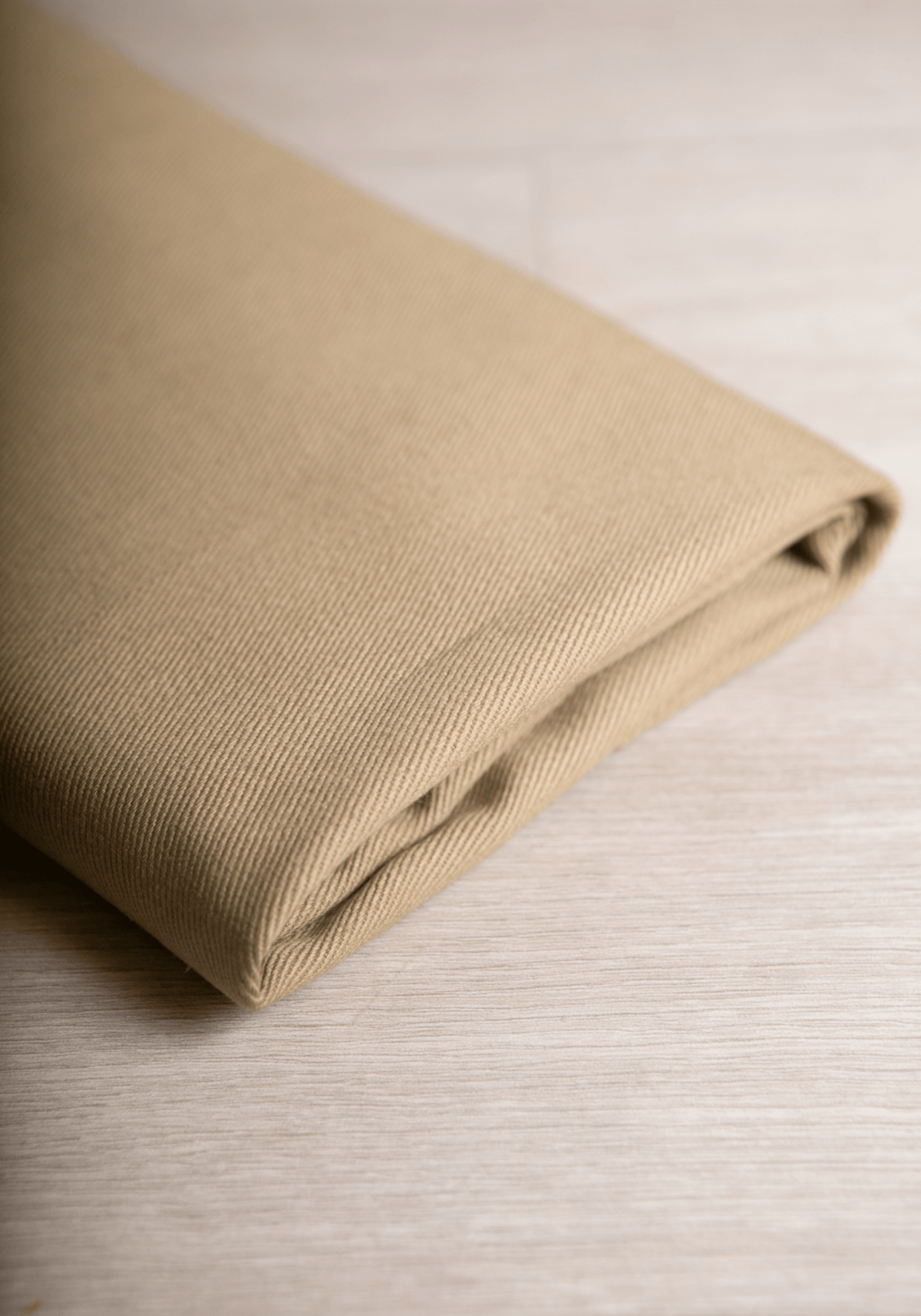 Tissu gabardine de coton uni – Plusieurs coloris - Maison Fauve