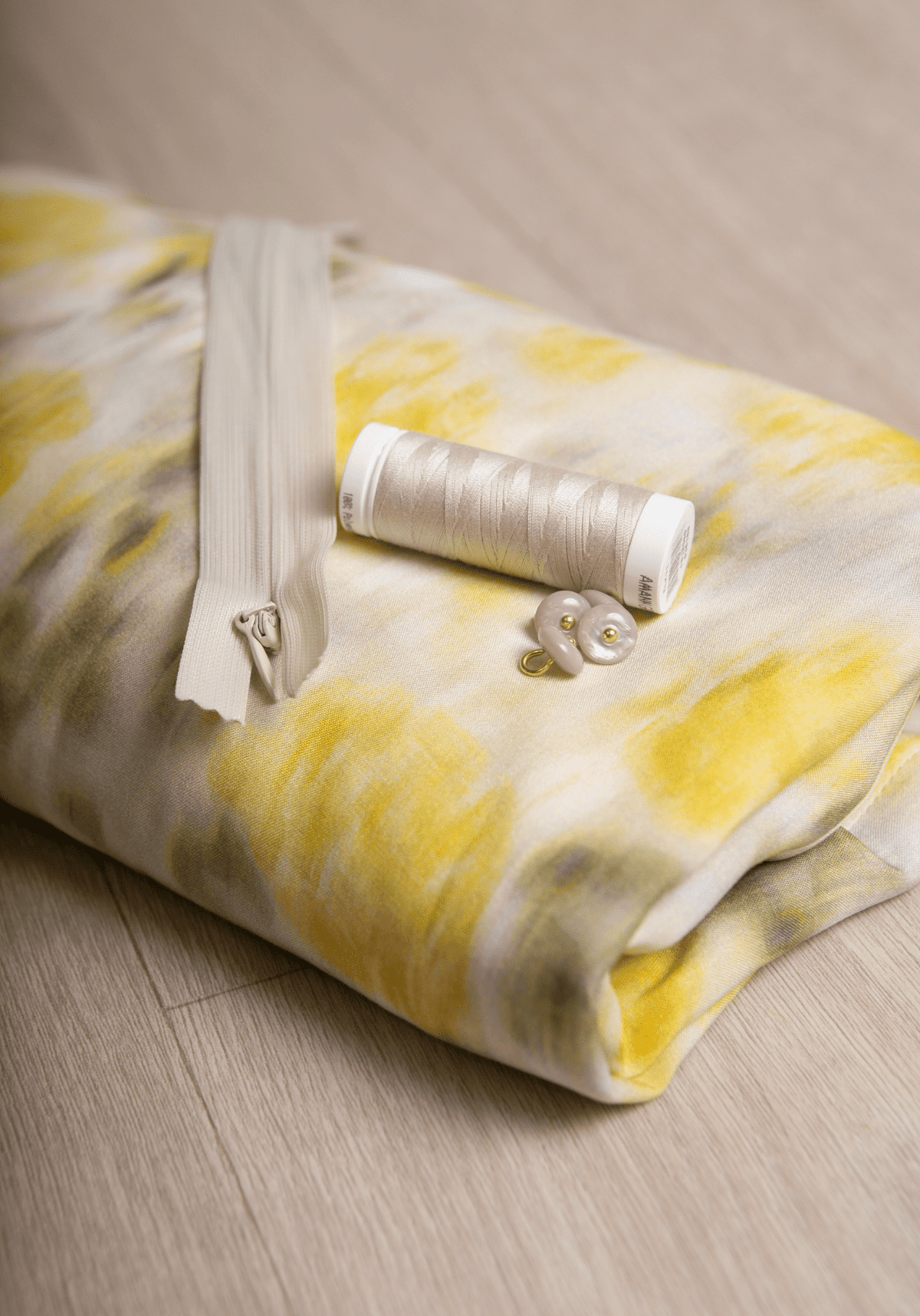 Tissu popeline de viscose imprimée Abstract Rose - Plusieurs coloris - Maison Fauve