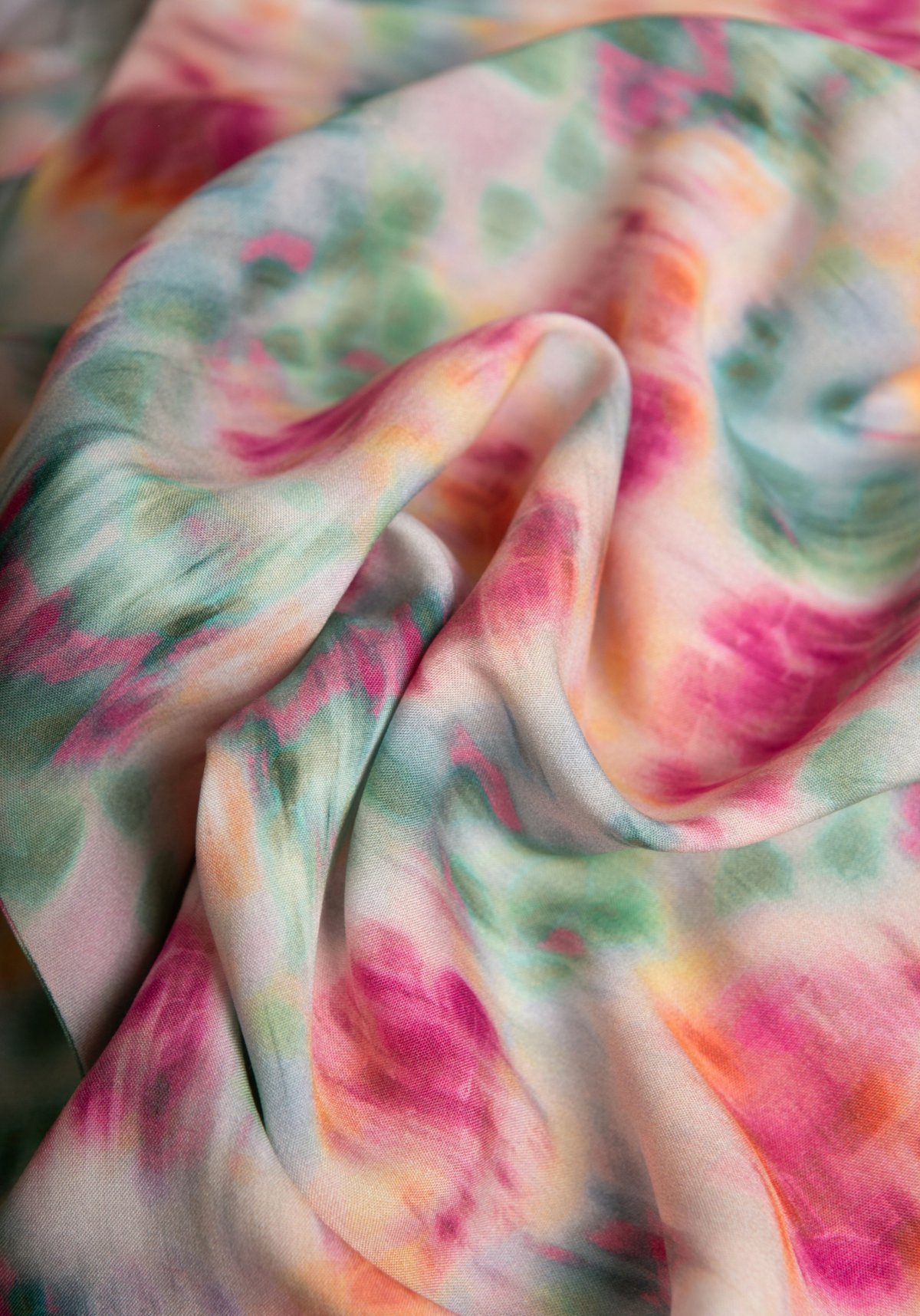 Tissu popeline de viscose imprimée Abstract Rose - Plusieurs coloris - Maison Fauve