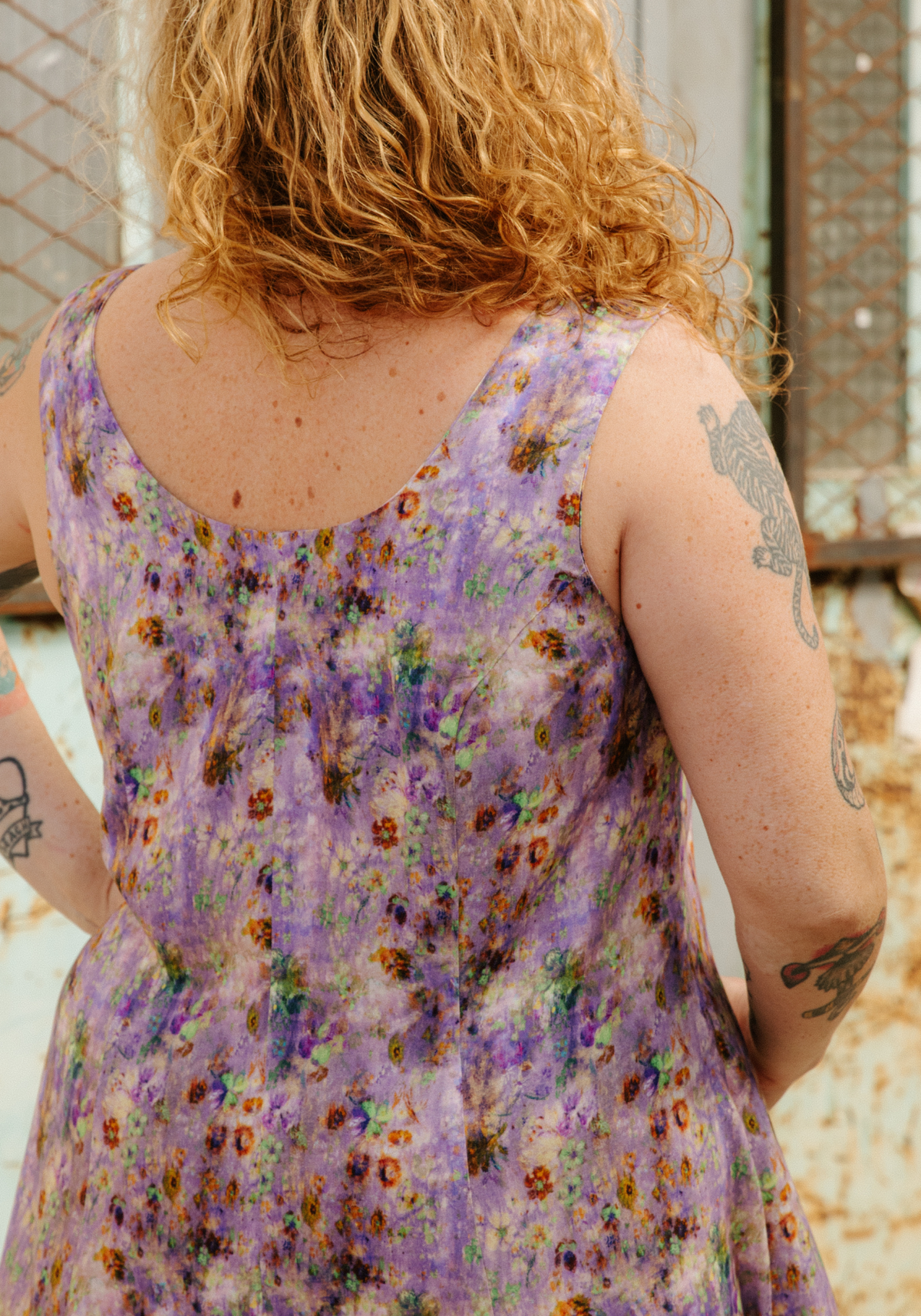 Tissu popeline de viscose imprimée Ghost Flower - Plusieurs coloris - Maison Fauve