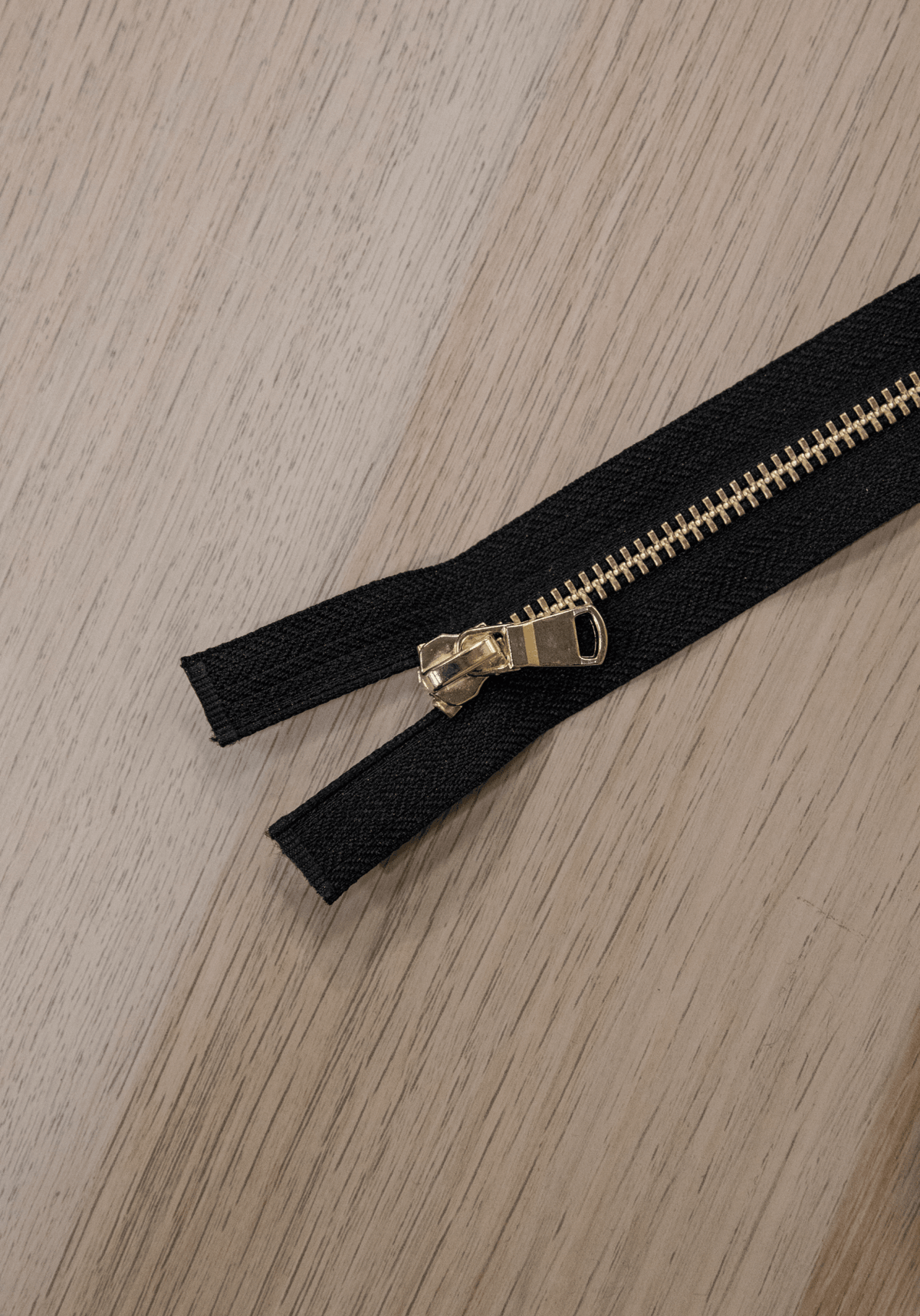 Zip 45 cm séparable pour veste et blouson - Plusieurs coloris - Maison Fauve