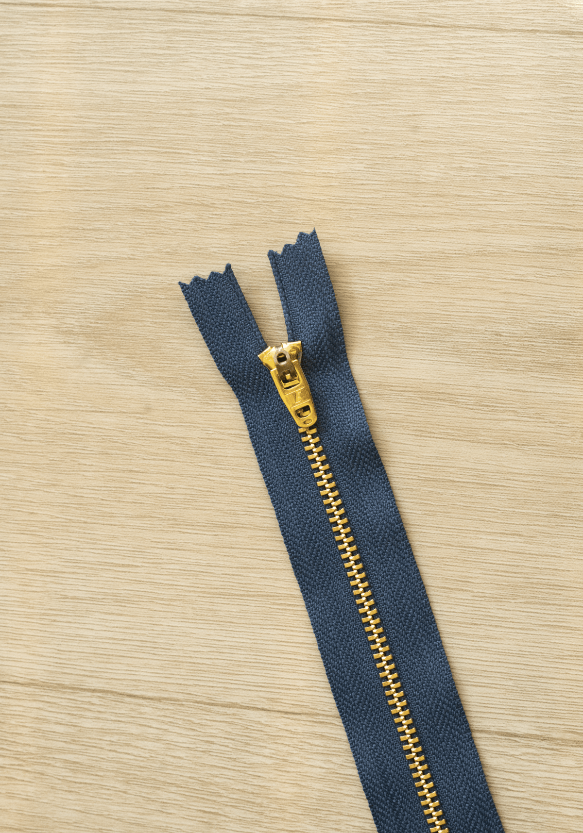 Zip braguette 18 cm pour pantalon et jean femme - Maison Fauve
