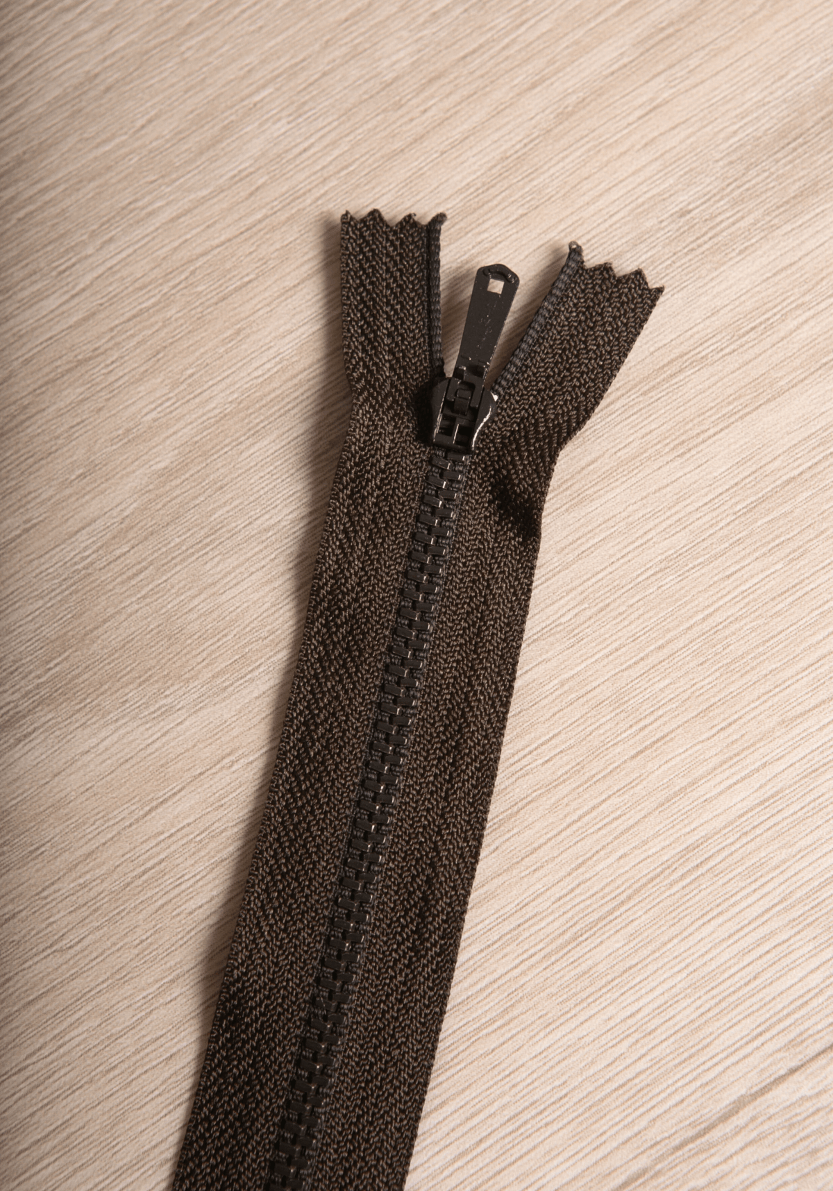 Zip braguette 18 cm pour pantalon et jean femme - Maison Fauve