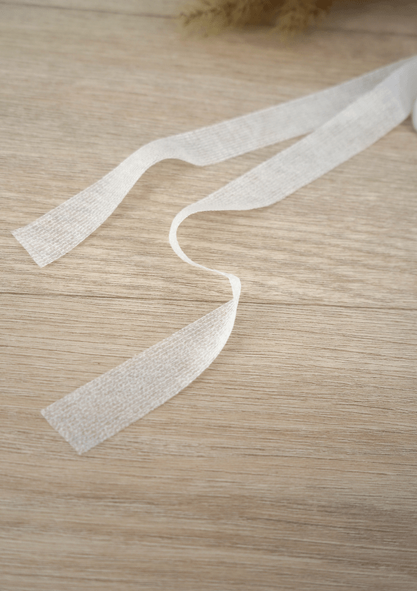Support droit-fil 15 mm Vlieseline - Par 10cm - Maison Fauve