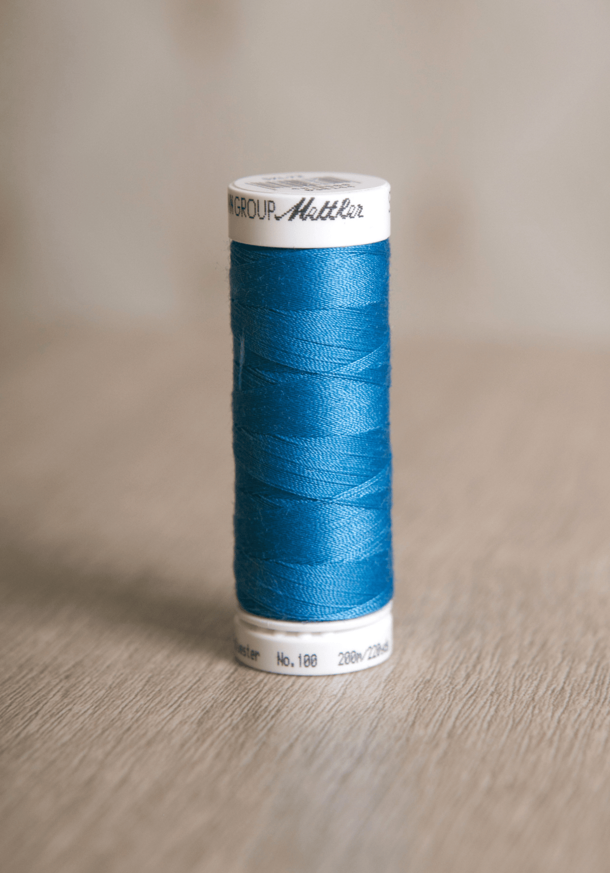 Bobine fil à coudre 200m - Plusieurs coloris - Maison Fauve