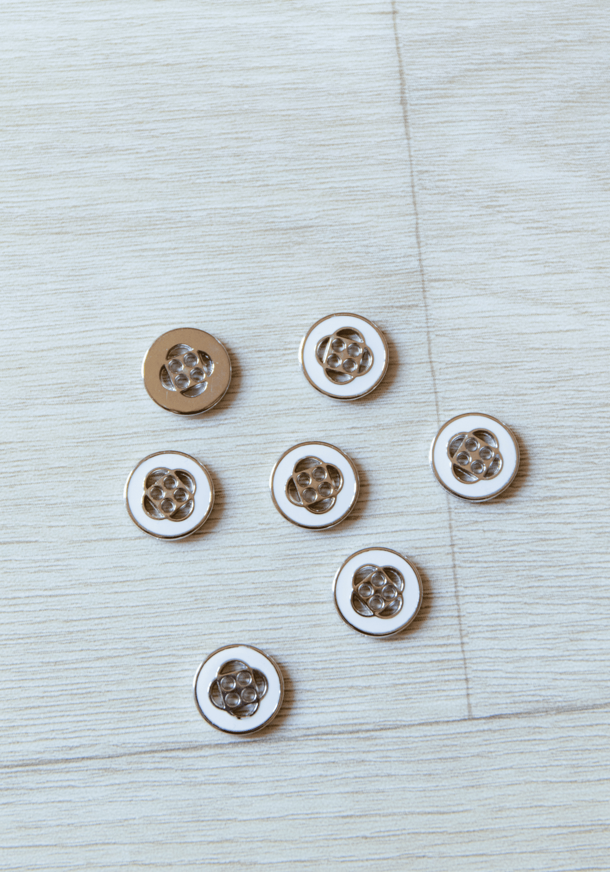 Bouton Poppy Blanc Argent 15 et 18 mm - Maison Fauve