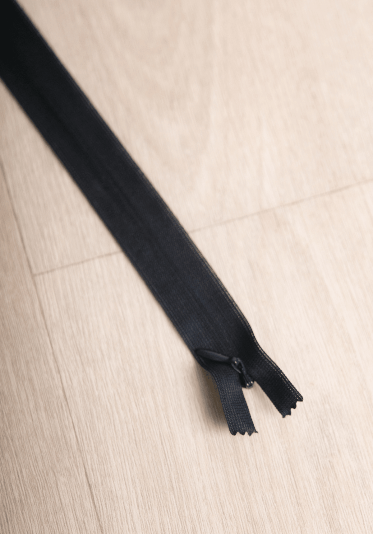 Fermeture éclair invisible 22 cm - Plusieurs coloris - Maison Fauve