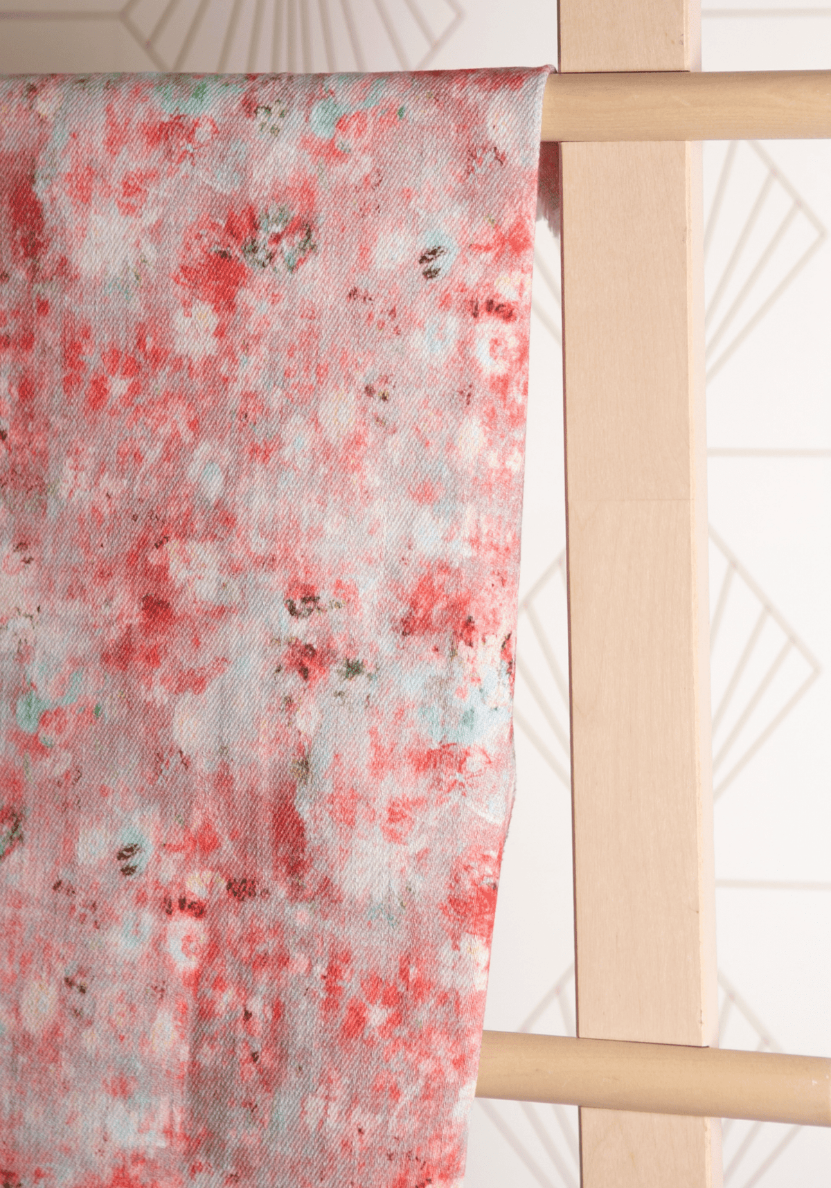 Tissu gabardine de coton imprimée Ghost Flower - Plusieurs coloris - Maison Fauve