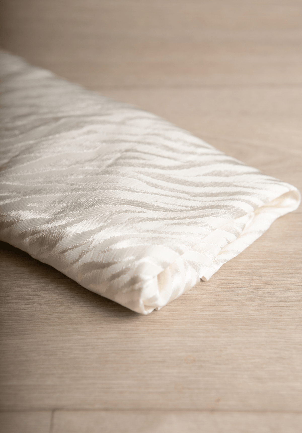 Tissu jacquard de viscose Tiger - Plusieurs coloris - Maison Fauve