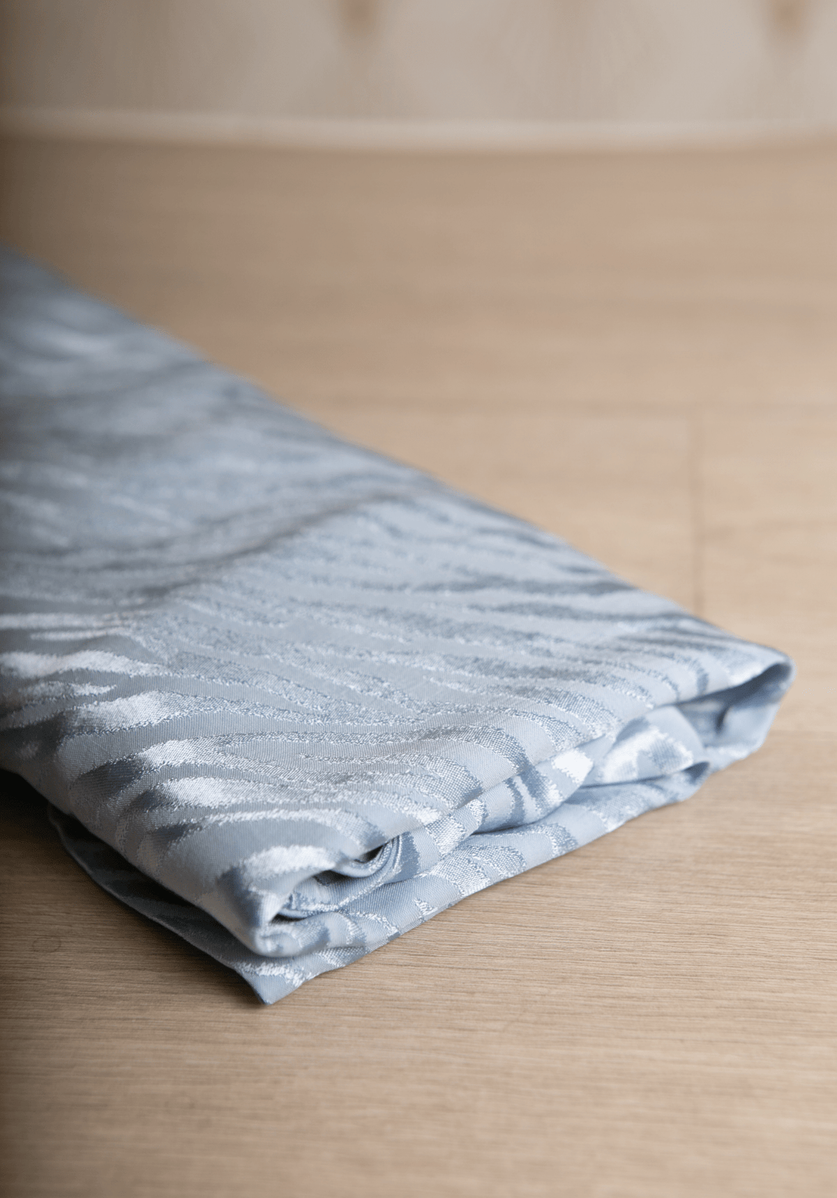 Tissu jacquard de viscose Tiger - Plusieurs coloris - Maison Fauve