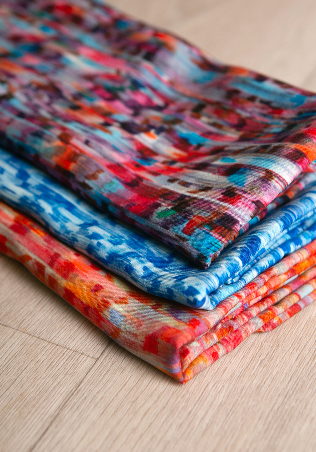Tissu popeline de viscose imprimée Fever - Plusieurs coloris - Maison Fauve