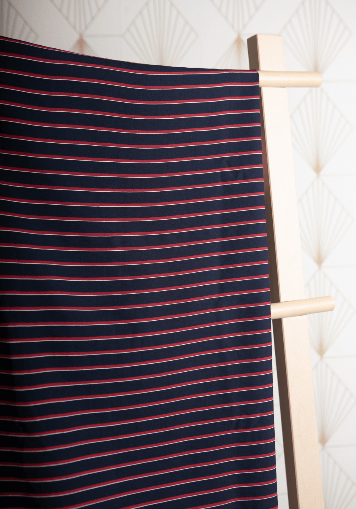 Tissu voile poly viscose à rayures Horizon – Marine / Beige & Encre - Maison Fauve