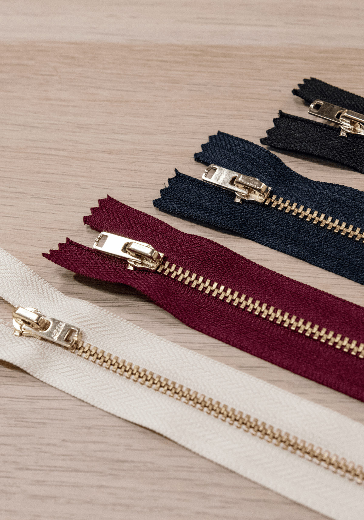 Zip 13 cm non séparable pour veste et blouson - Plusieurs coloris - Maison Fauve