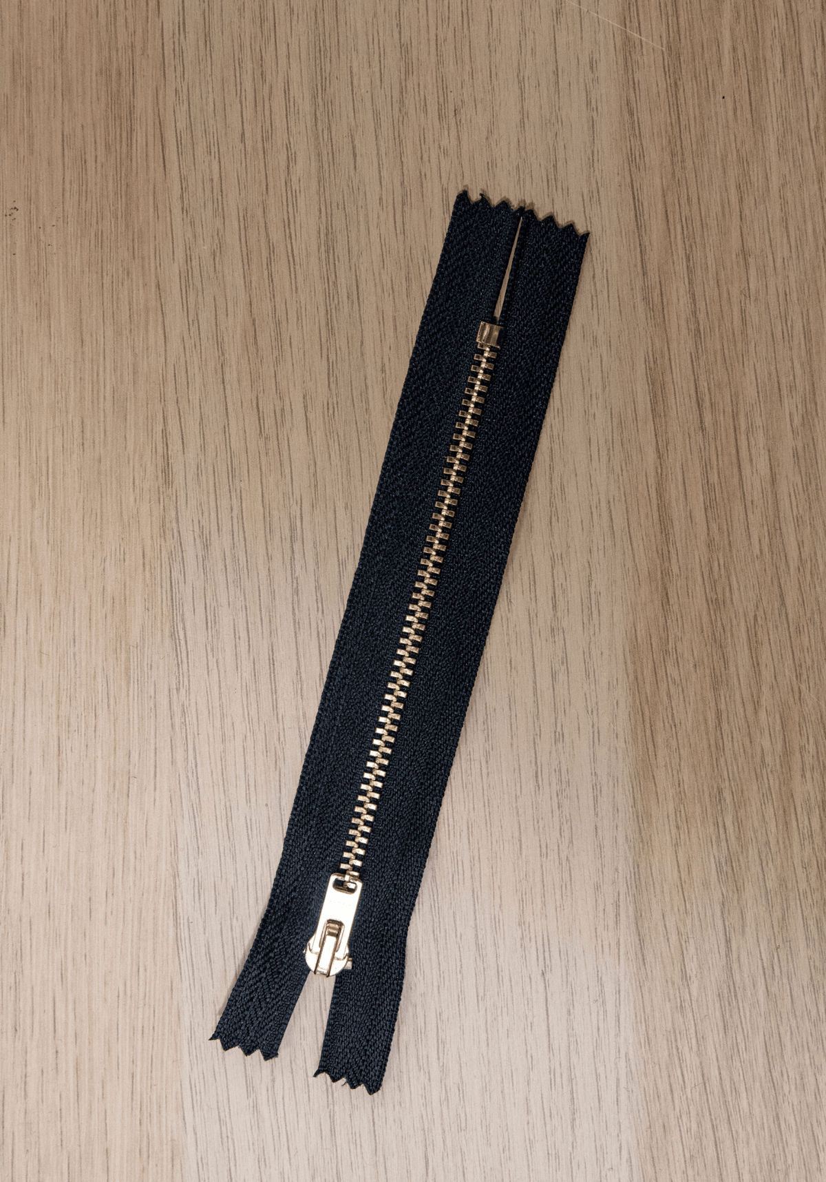 Zip 13 cm non séparable pour veste et blouson - Plusieurs coloris - Maison Fauve