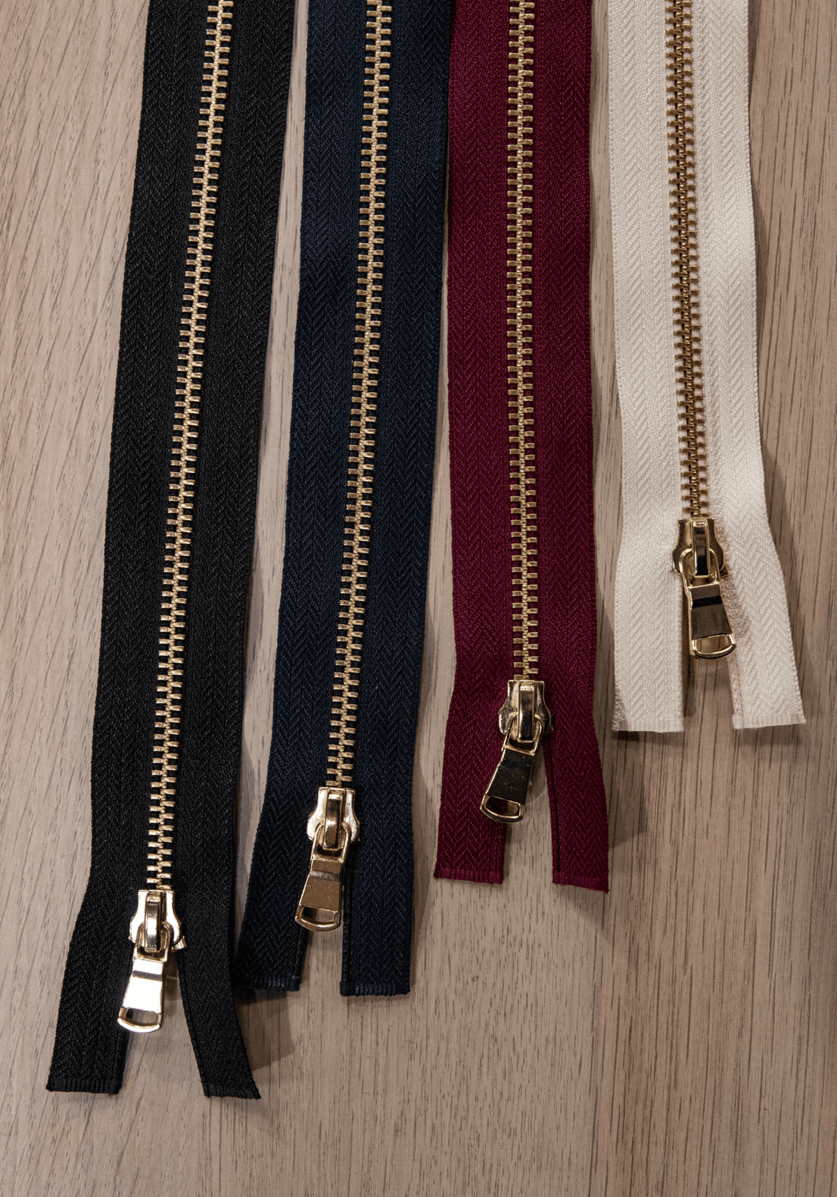 Zip 45 cm séparable pour veste et blouson - Plusieurs coloris - Maison Fauve